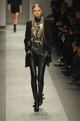Look 3